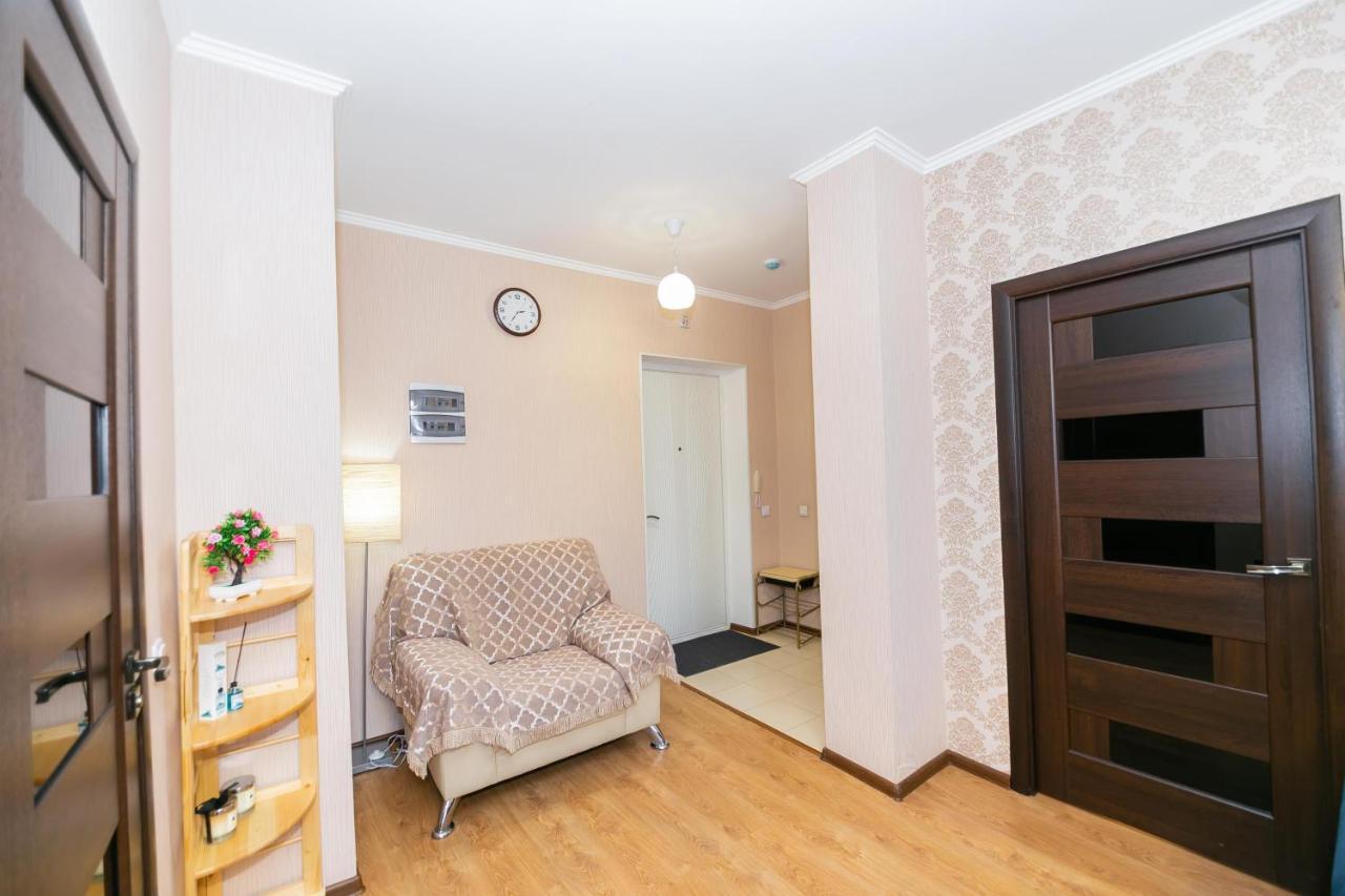 В Promenade Expo Квартира С Романтическим Видом Astana Exteriör bild