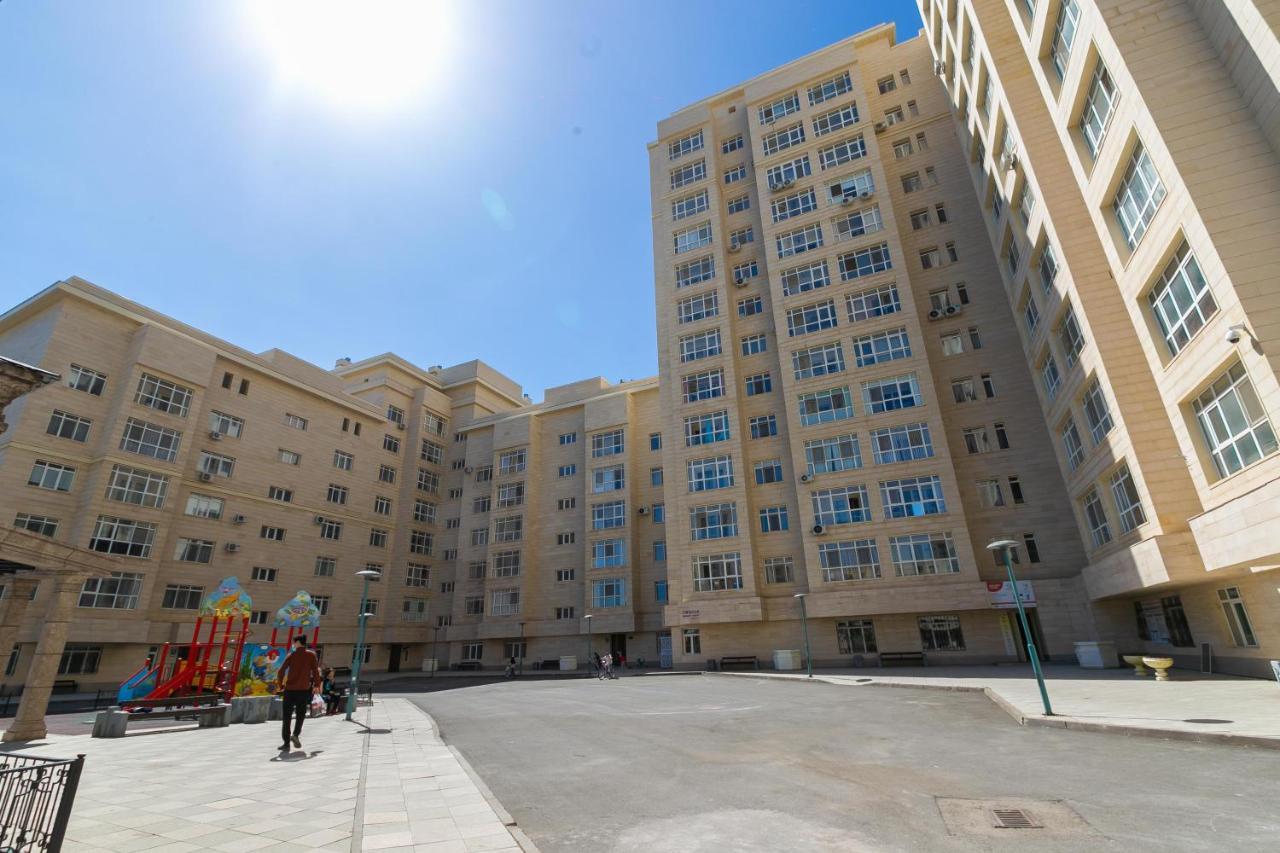 В Promenade Expo Квартира С Романтическим Видом Astana Exteriör bild