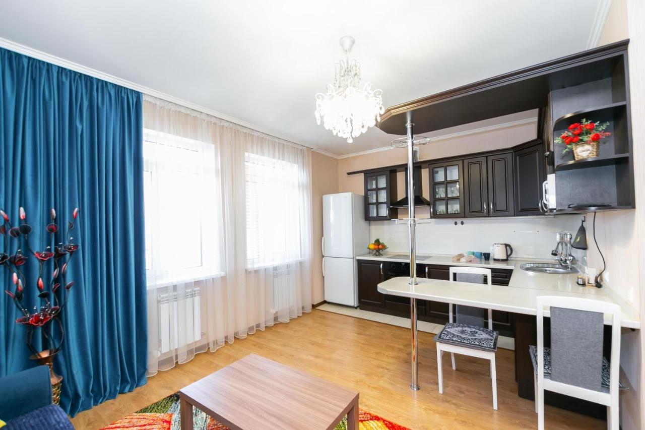 В Promenade Expo Квартира С Романтическим Видом Astana Exteriör bild